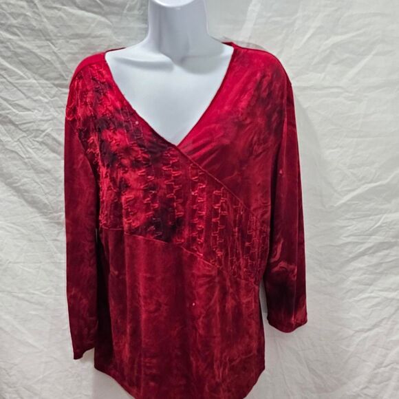 Vintage  y2k red tie dye goth whimsigoth v neck 3/4 sleeve top - Picture 3 of 4